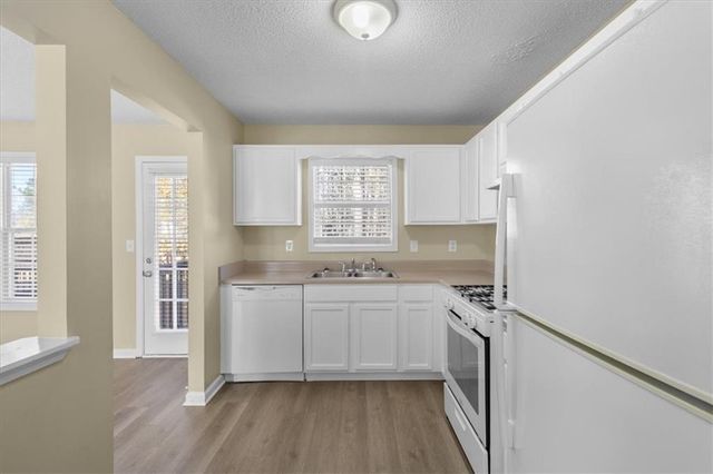 405 Ivy Crest Drive, Dallas, GA 30157