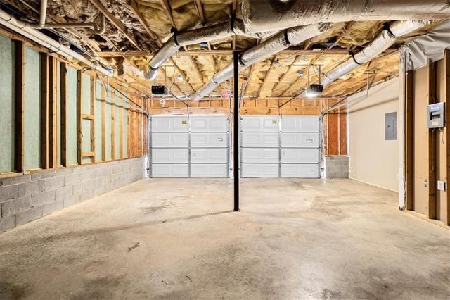 405 Ivy Crest Drive, Dallas, GA 30157