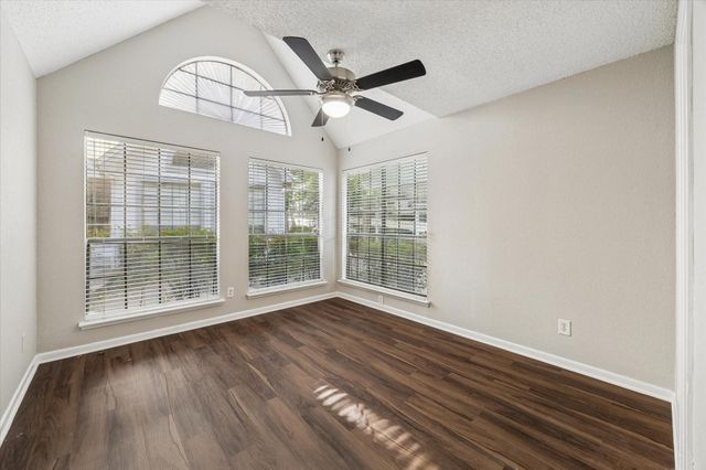 1710 W T C Jester Boulevard 1111, Houston, TX 77008