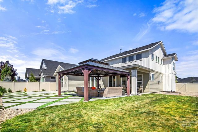 5481 S Mesa Trail Pl, Meridian, ID 83642