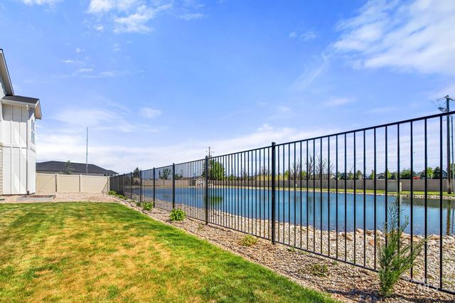 5481 S Mesa Trail Pl, Meridian, ID 83642