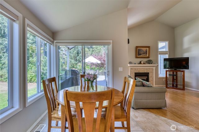 6870 Starboard Lane, Gig Harbor, WA 98335