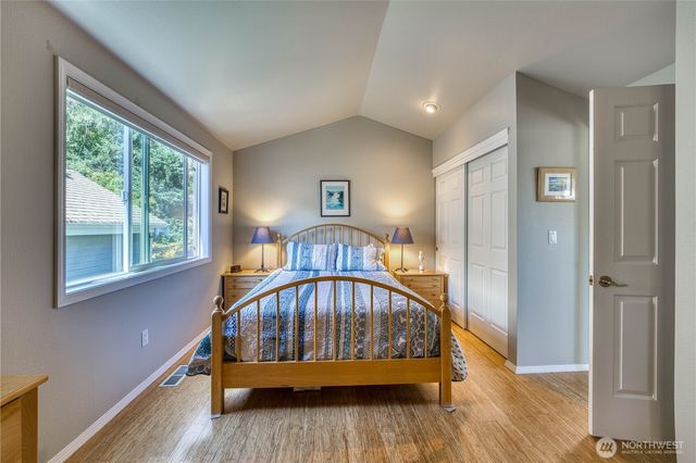 6870 Starboard Lane, Gig Harbor, WA 98335