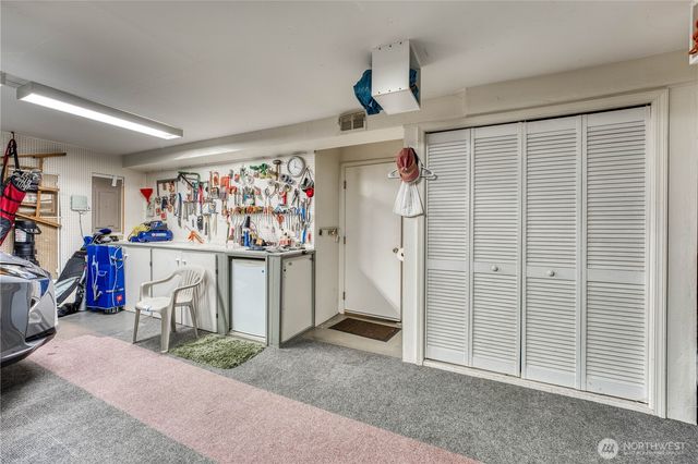 6870 Starboard Lane, Gig Harbor, WA 98335