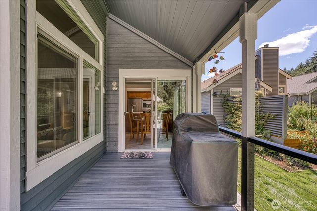 6870 Starboard Lane, Gig Harbor, WA 98335