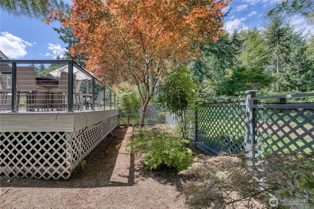 6870 Starboard Lane, Gig Harbor, WA 98335