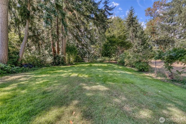 6870 Starboard Lane, Gig Harbor, WA 98335