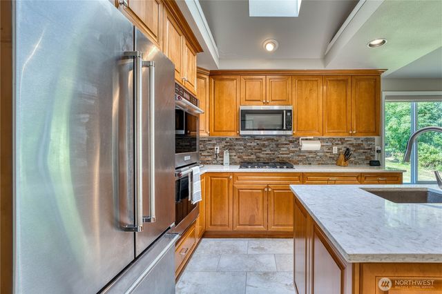 6870 Starboard Lane, Gig Harbor, WA 98335