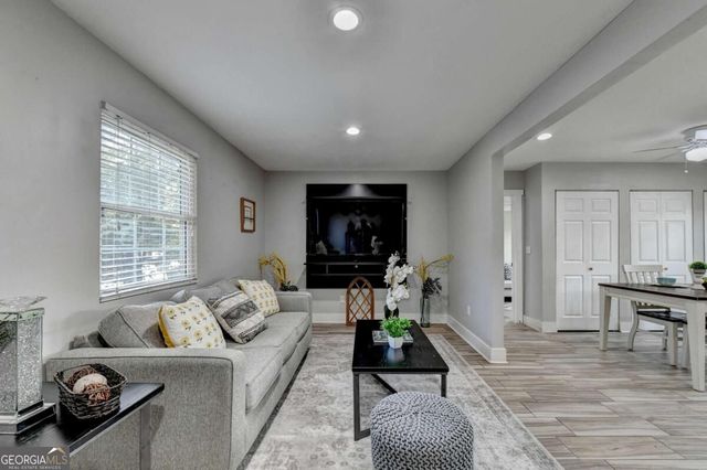 4391 Bryant Drive SW, Lilburn, GA 30047