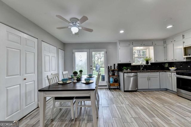 4391 Bryant Drive SW, Lilburn, GA 30047