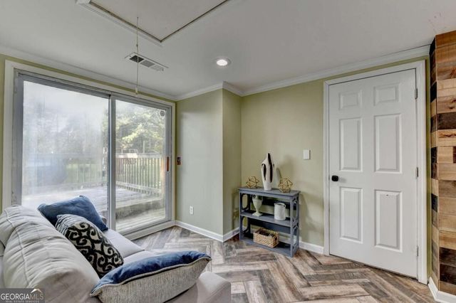 4391 Bryant Drive SW, Lilburn, GA 30047