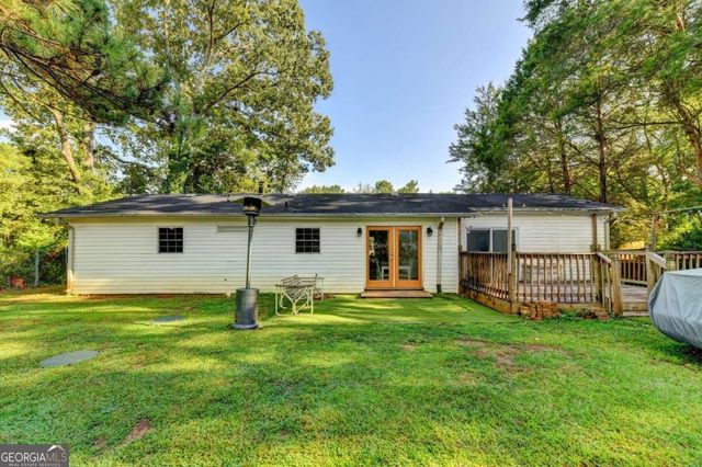 4391 Bryant Drive SW, Lilburn, GA 30047