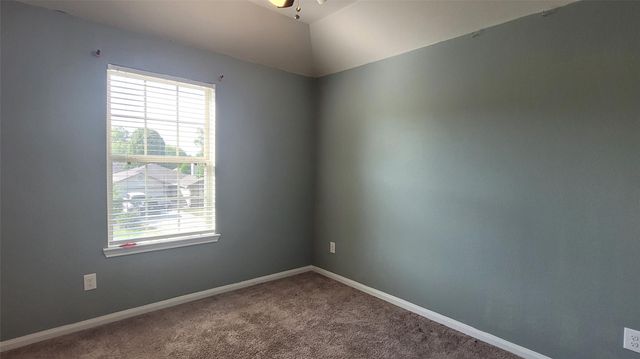 610 Lake View Drive, Montgomery, TX 77356