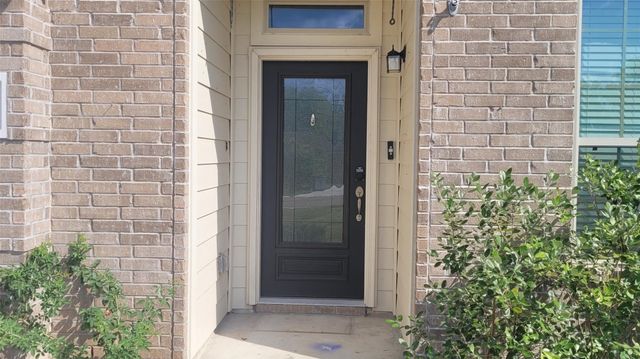 610 Lake View Drive, Montgomery, TX 77356