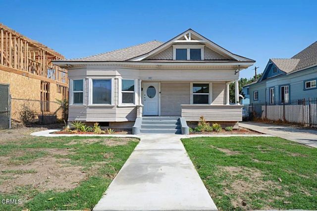 655 E 50th Street, Los Angeles, CA 90011