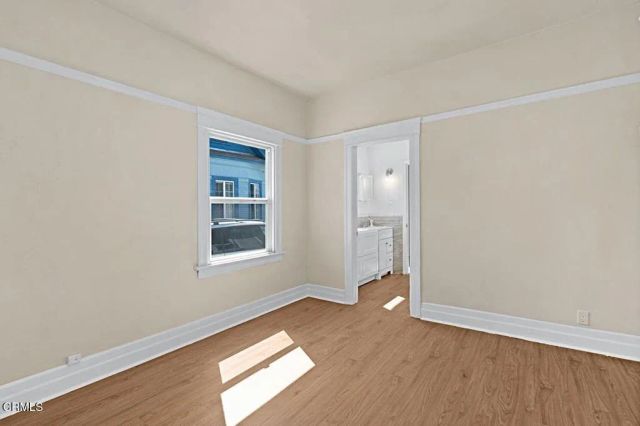 655 E 50th Street, Los Angeles, CA 90011