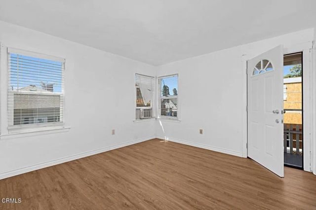 655 E 50th Street, Los Angeles, CA 90011