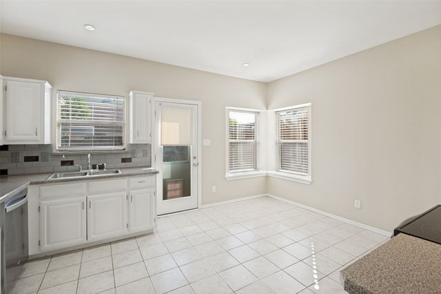 2155 Arbor Creek Drive, Carrollton, TX 75010