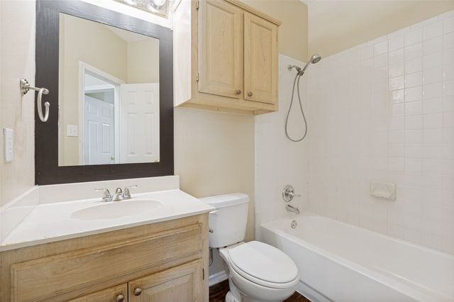 2155 Arbor Creek Drive, Carrollton, TX 75010