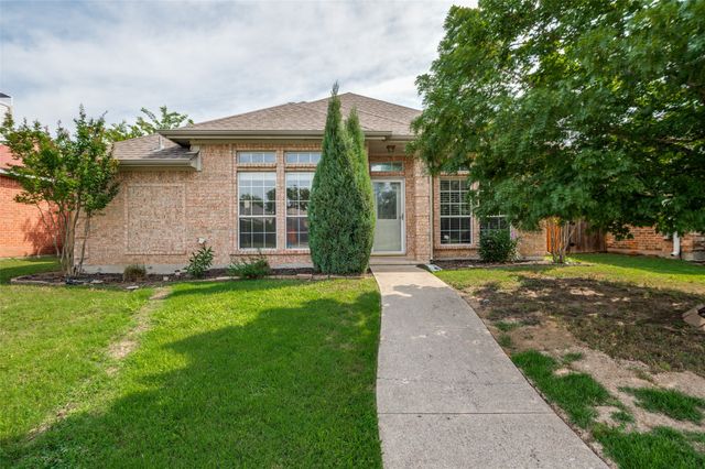2155 Arbor Creek Drive, Carrollton, TX 75010