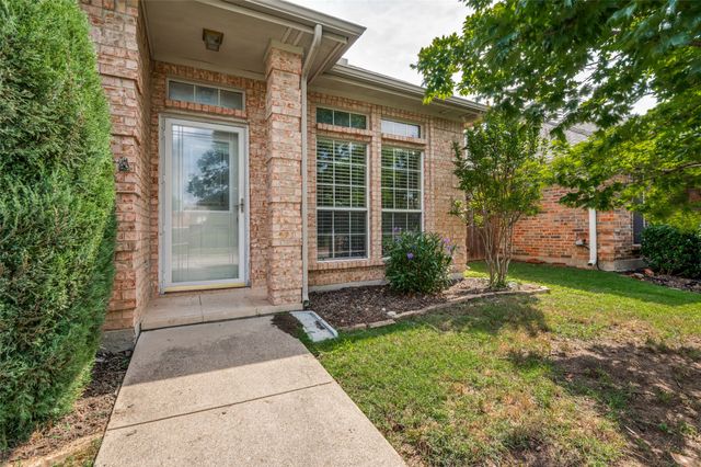 2155 Arbor Creek Drive, Carrollton, TX 75010