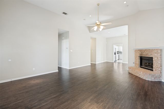 2155 Arbor Creek Drive, Carrollton, TX 75010