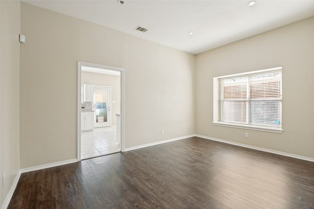 2155 Arbor Creek Drive, Carrollton, TX 75010