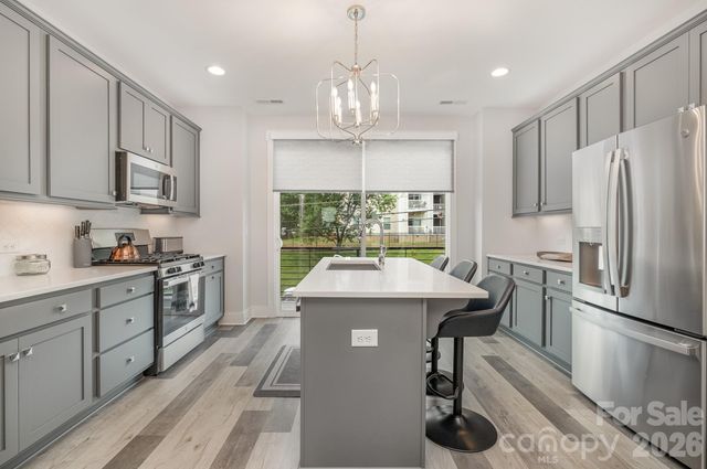 235 S Bruns Avenue, Charlotte, NC 28208