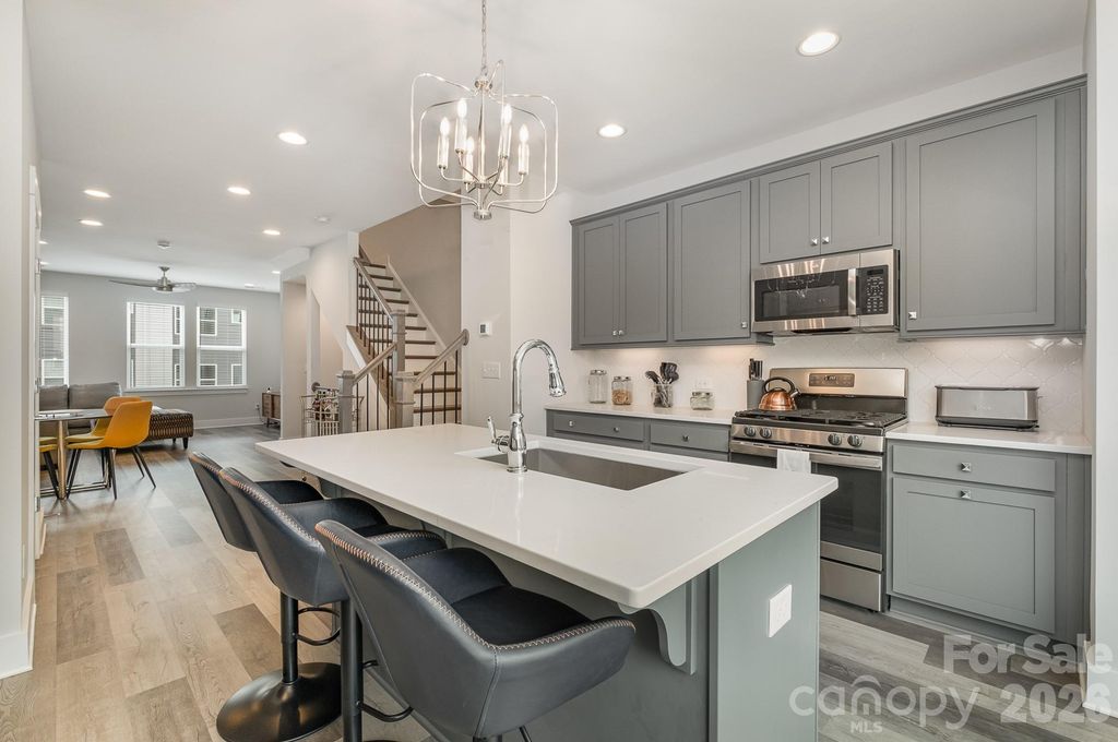 235 S Bruns Avenue, Charlotte, NC 28208