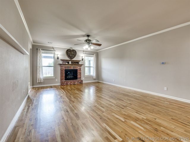 12318 E 69th Street North, Owasso, OK 74055