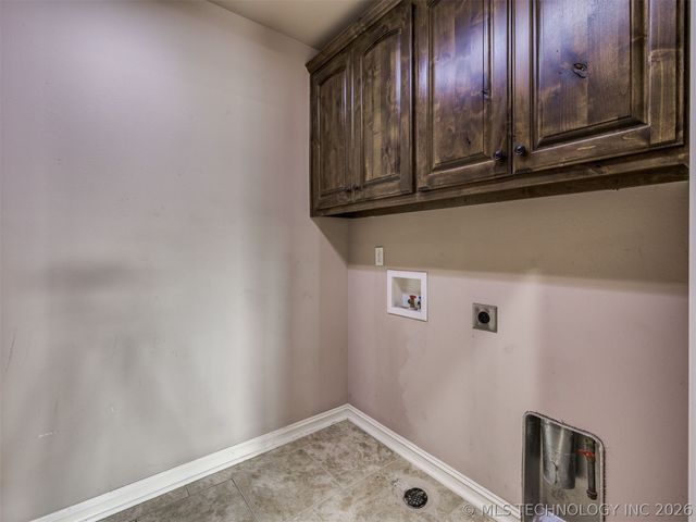 12318 E 69th Street North, Owasso, OK 74055