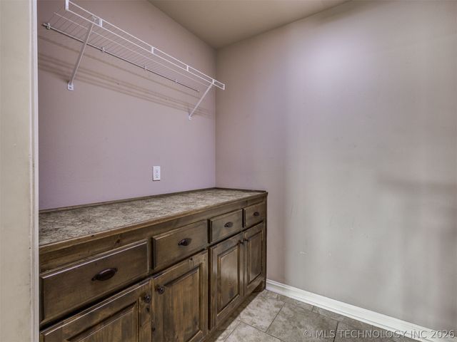 12318 E 69th Street North, Owasso, OK 74055