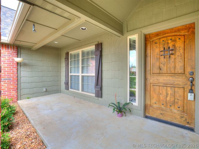12318 E 69th Street North, Owasso, OK 74055