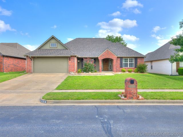12318 E 69th Street North, Owasso, OK 74055