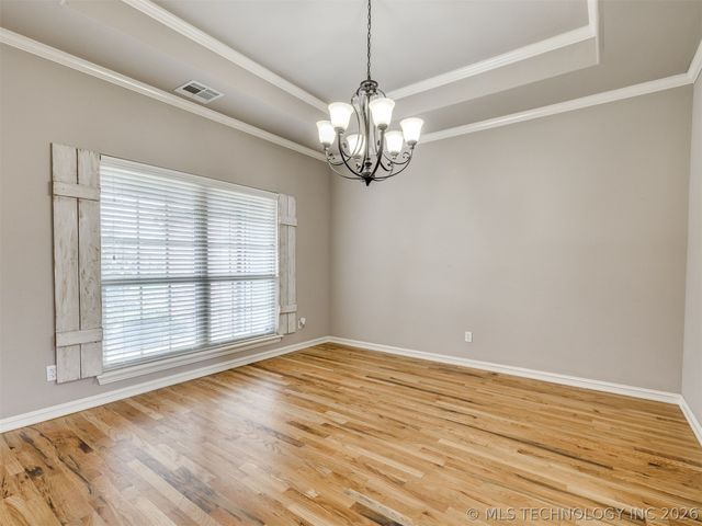 12318 E 69th Street North, Owasso, OK 74055