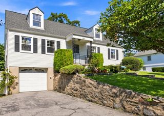 24 Avondale Road, Harrison, NY 10528