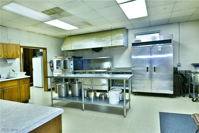 3480 Ridge Road, Warren, OH 44483