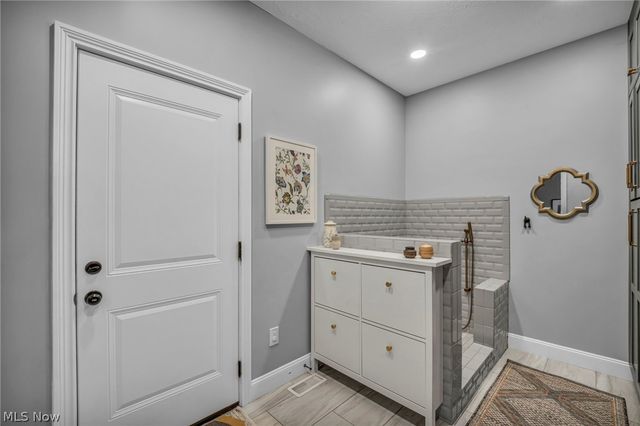 29345 White Road, Wickliffe, OH 44092