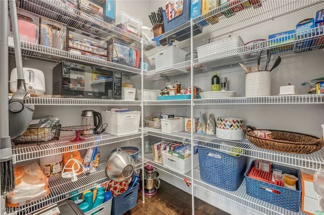 29345 White Road, Wickliffe, OH 44092
