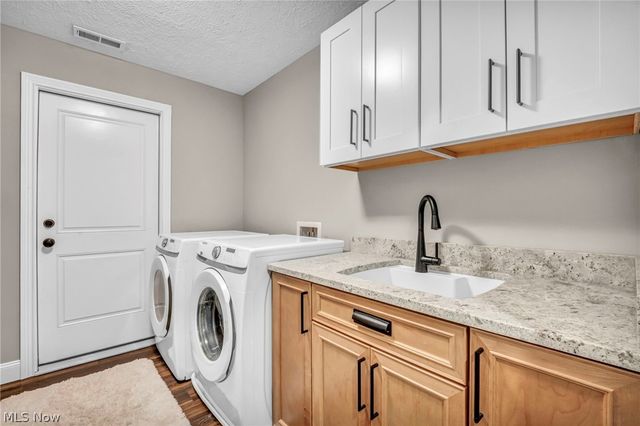 29345 White Road, Wickliffe, OH 44092