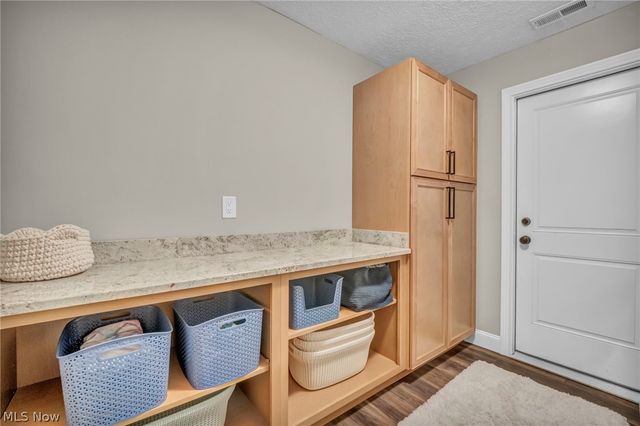 29345 White Road, Wickliffe, OH 44092