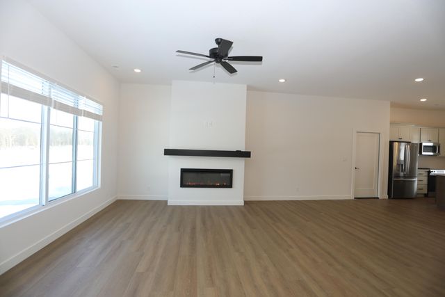 4400 KINGSTON HEATH DR, Columbia, MO 65201