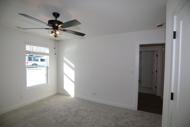 4400 KINGSTON HEATH DR, Columbia, MO 65201