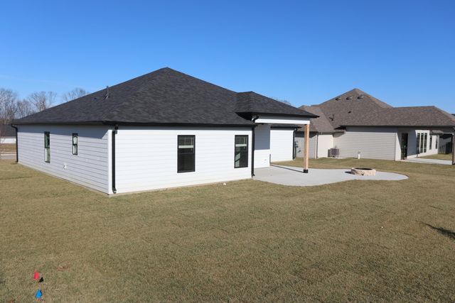 4400 KINGSTON HEATH DR, Columbia, MO 65201