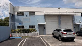 8335 NW 64th Street 1, Medley, FL 33166