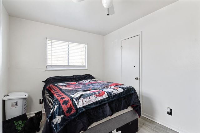 716 N Cummings Drive, Alvarado, TX 76009