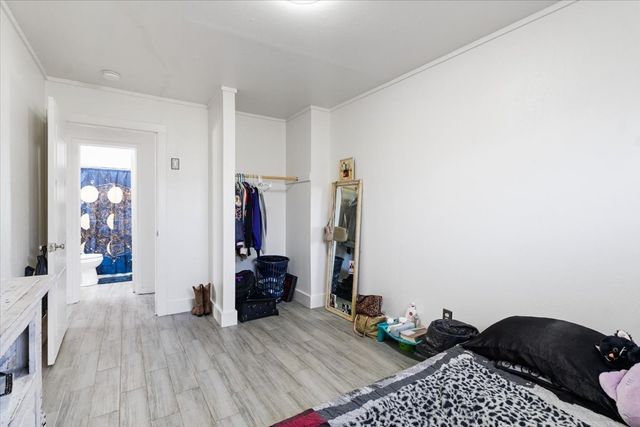 716 N Cummings Drive, Alvarado, TX 76009