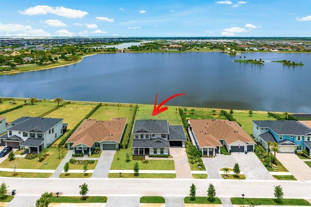 655 HOOKLINE Circle, Loxahatchee, FL 33470