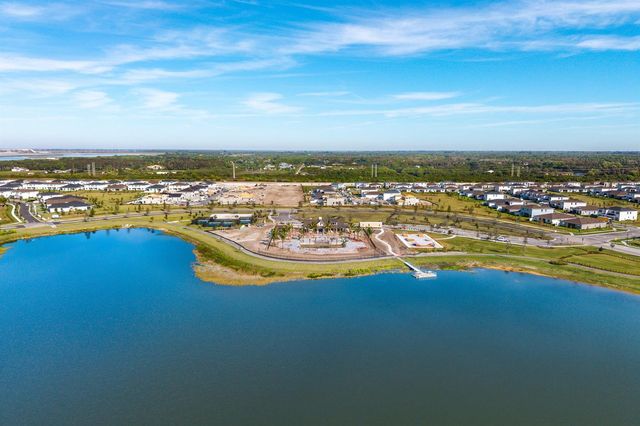 655 HOOKLINE Circle, Loxahatchee, FL 33470