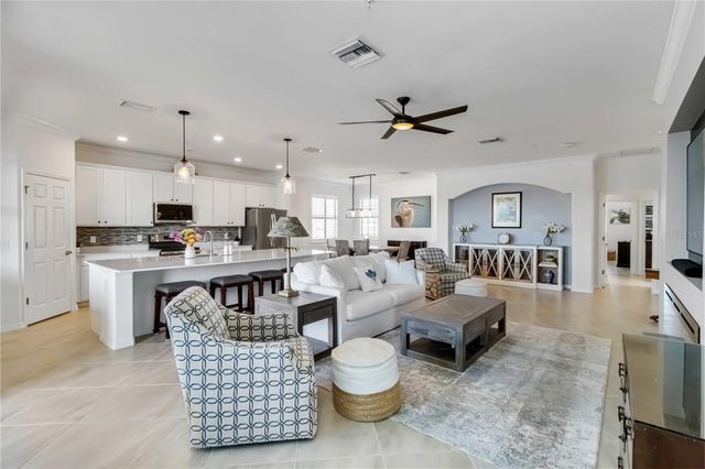 10797 TARFLOWER DRIVE 202, Venice, FL 34293